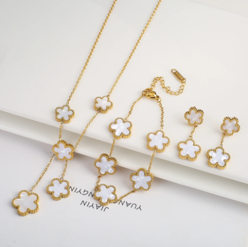 Hot Sale: 3Piece Jewelry Set for Women  Stainless Steel with 18k Gold Plating Featuring Five-Leaf Flower Design Necklace, Earrings, and Bracelet in Clover Style